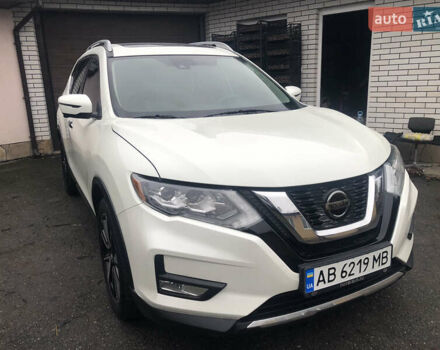 Белый Ниссан Rogue, объемом двигателя 2.49 л и пробегом 124 тыс. км за 17900 $, фото 4 на Automoto.ua