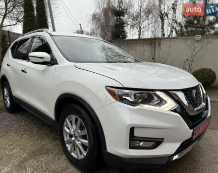 Белый Ниссан Rogue, объемом двигателя 2.5 л и пробегом 138 тыс. км за 13900 $, фото 11 на Automoto.ua
