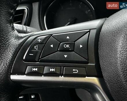 Белый Ниссан Rogue, объемом двигателя 2.49 л и пробегом 86 тыс. км за 20999 $, фото 28 на Automoto.ua