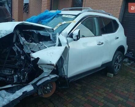 Белый Ниссан Rogue, объемом двигателя 2.49 л и пробегом 81 тыс. км за 7500 $, фото 5 на Automoto.ua