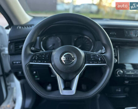 Білий Ніссан Rogue, об'ємом двигуна 2.49 л та пробігом 90 тис. км за 14200 $, фото 27 на Automoto.ua