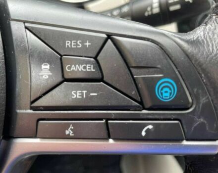 Білий Ніссан Rogue, об'ємом двигуна 2 л та пробігом 31 тис. км за 8000 $, фото 12 на Automoto.ua