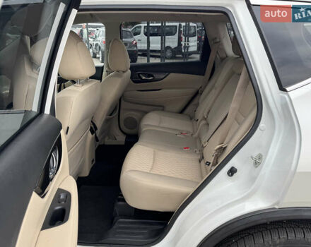 Белый Ниссан Rogue, объемом двигателя 2.49 л и пробегом 132 тыс. км за 16700 $, фото 40 на Automoto.ua