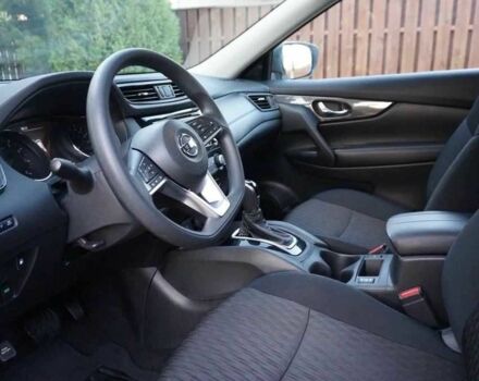 Белый Ниссан Rogue, объемом двигателя 2.5 л и пробегом 84 тыс. км за 14000 $, фото 3 на Automoto.ua