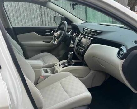 Белый Ниссан Rogue, объемом двигателя 2 л и пробегом 103 тыс. км за 11400 $, фото 10 на Automoto.ua