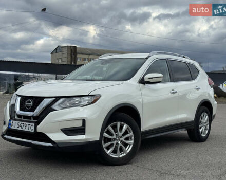 Белый Ниссан Rogue, объемом двигателя 2.49 л и пробегом 132 тыс. км за 16700 $, фото 1 на Automoto.ua