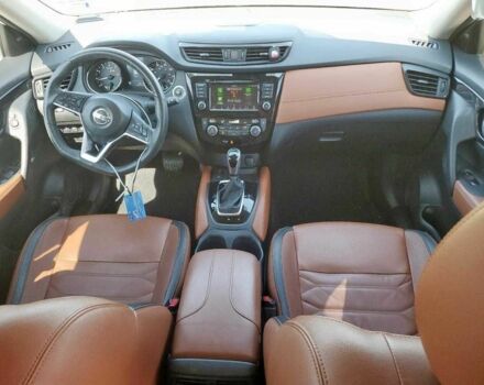 Белый Ниссан Rogue, объемом двигателя 2.5 л и пробегом 55 тыс. км за 2500 $, фото 7 на Automoto.ua