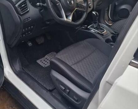 Белый Ниссан Rogue, объемом двигателя 2.49 л и пробегом 89 тыс. км за 16200 $, фото 23 на Automoto.ua