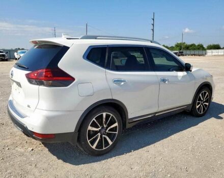 Белый Ниссан Rogue, объемом двигателя 2.5 л и пробегом 55 тыс. км за 2500 $, фото 2 на Automoto.ua