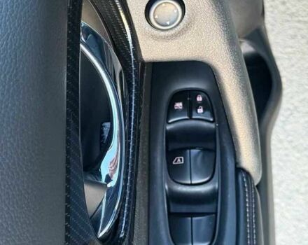 Белый Ниссан Rogue, объемом двигателя 2.5 л и пробегом 126 тыс. км за 14800 $, фото 21 на Automoto.ua