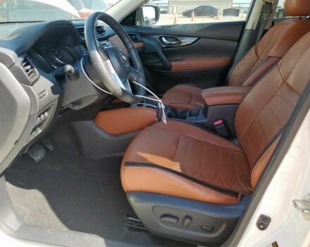 Белый Ниссан Rogue, объемом двигателя 2.5 л и пробегом 55 тыс. км за 2500 $, фото 6 на Automoto.ua