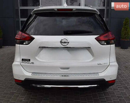 Білий Ніссан Rogue, об'ємом двигуна 2.49 л та пробігом 105 тис. км за 17500 $, фото 6 на Automoto.ua