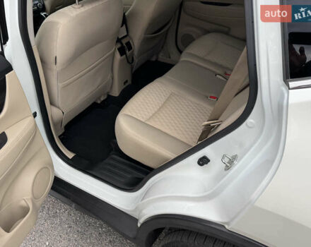 Белый Ниссан Rogue, объемом двигателя 2.49 л и пробегом 132 тыс. км за 16700 $, фото 43 на Automoto.ua