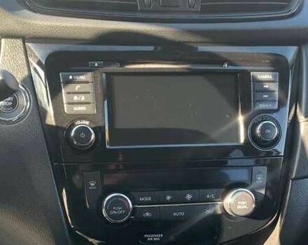 Белый Ниссан Rogue, объемом двигателя 2.5 л и пробегом 63 тыс. км за 12800 $, фото 7 на Automoto.ua