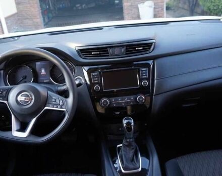 Белый Ниссан Rogue, объемом двигателя 2.5 л и пробегом 84 тыс. км за 14000 $, фото 5 на Automoto.ua