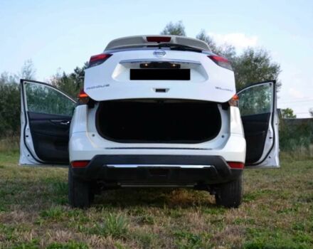 Білий Ніссан Rogue, об'ємом двигуна 2.5 л та пробігом 84 тис. км за 11000 $, фото 2 на Automoto.ua