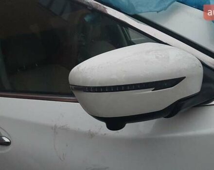 Белый Ниссан Rogue, объемом двигателя 2.49 л и пробегом 81 тыс. км за 7500 $, фото 13 на Automoto.ua