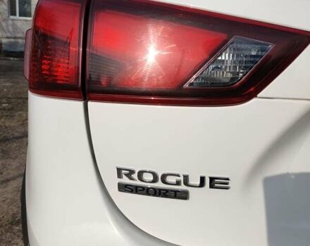 Белый Ниссан Rogue, объемом двигателя 2 л и пробегом 65 тыс. км за 18500 $, фото 10 на Automoto.ua