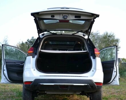 Білий Ніссан Rogue, об'ємом двигуна 2.5 л та пробігом 76 тис. км за 11000 $, фото 5 на Automoto.ua