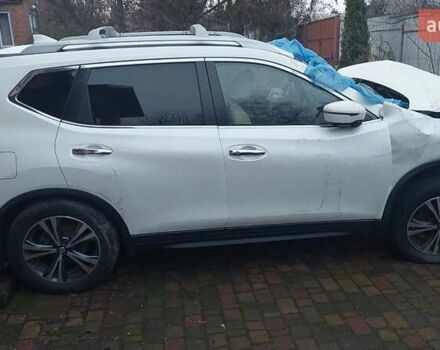 Белый Ниссан Rogue, объемом двигателя 2.49 л и пробегом 81 тыс. км за 7500 $, фото 3 на Automoto.ua