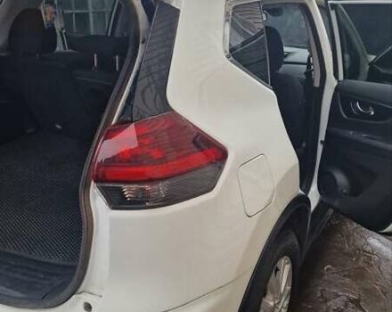 Белый Ниссан Rogue, объемом двигателя 2.49 л и пробегом 89 тыс. км за 16200 $, фото 19 на Automoto.ua