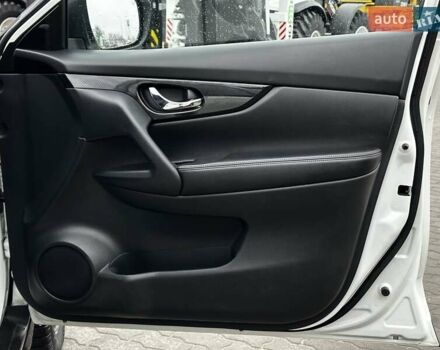 Белый Ниссан Rogue, объемом двигателя 2.49 л и пробегом 86 тыс. км за 20999 $, фото 40 на Automoto.ua