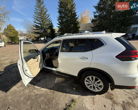 Белый Ниссан Rogue, объемом двигателя 2.49 л и пробегом 83 тыс. км за 16600 $, фото 6 на Automoto.ua