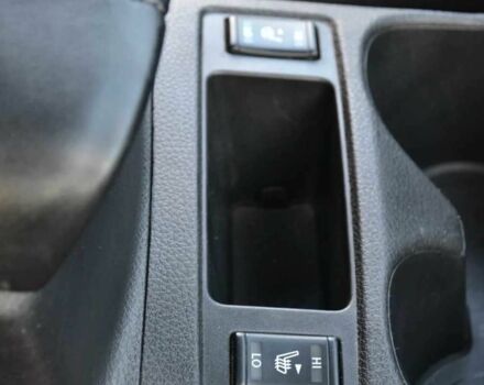 Білий Ніссан Rogue, об'ємом двигуна 2.5 л та пробігом 76 тис. км за 11000 $, фото 14 на Automoto.ua