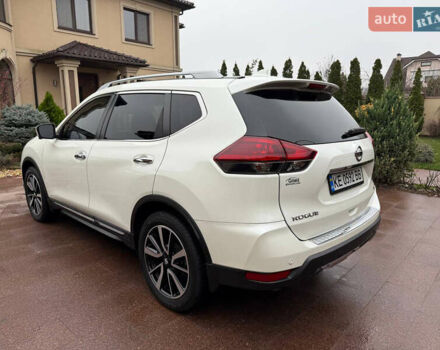 Белый Ниссан Rogue, объемом двигателя 2.49 л и пробегом 117 тыс. км за 17800 $, фото 6 на Automoto.ua