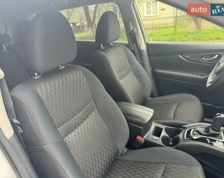 Білий Ніссан Rogue, об'ємом двигуна 2.49 л та пробігом 104 тис. км за 16500 $, фото 6 на Automoto.ua