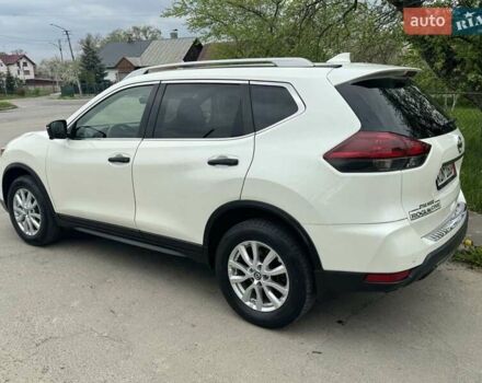 Білий Ніссан Rogue, об'ємом двигуна 2.49 л та пробігом 104 тис. км за 16500 $, фото 5 на Automoto.ua