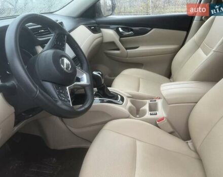 Белый Ниссан Rogue, объемом двигателя 2.49 л и пробегом 85 тыс. км за 15850 $, фото 2 на Automoto.ua