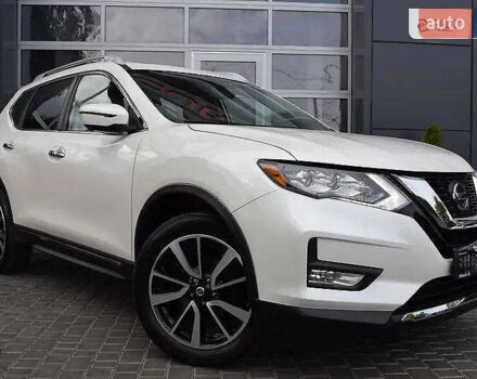 Білий Ніссан Rogue, об'ємом двигуна 2.49 л та пробігом 105 тис. км за 17500 $, фото 3 на Automoto.ua