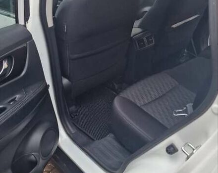 Белый Ниссан Rogue, объемом двигателя 2.49 л и пробегом 89 тыс. км за 16200 $, фото 21 на Automoto.ua