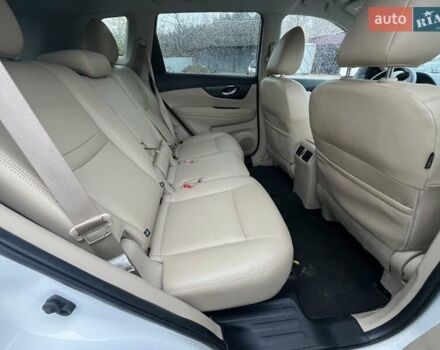 Белый Ниссан Rogue, объемом двигателя 2.49 л и пробегом 85 тыс. км за 15850 $, фото 1 на Automoto.ua