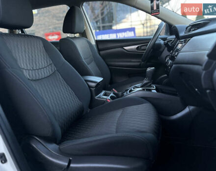 Білий Ніссан Rogue, об'ємом двигуна 2.49 л та пробігом 90 тис. км за 14200 $, фото 44 на Automoto.ua