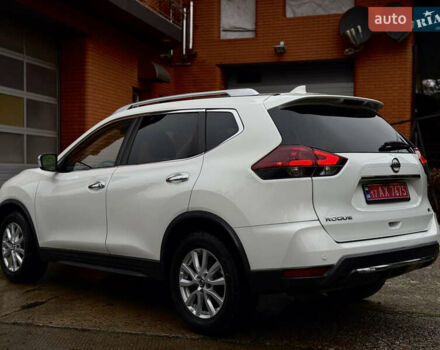 Белый Ниссан Rogue, объемом двигателя 2.5 л и пробегом 138 тыс. км за 13900 $, фото 17 на Automoto.ua