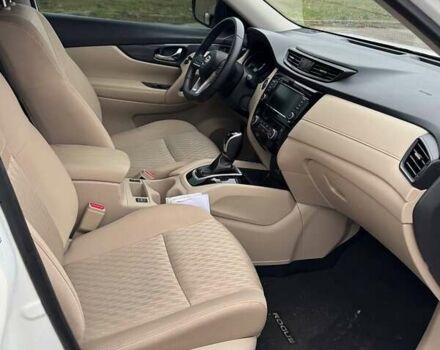 Білий Ніссан Rogue, об'ємом двигуна 2.49 л та пробігом 138 тис. км за 15500 $, фото 17 на Automoto.ua