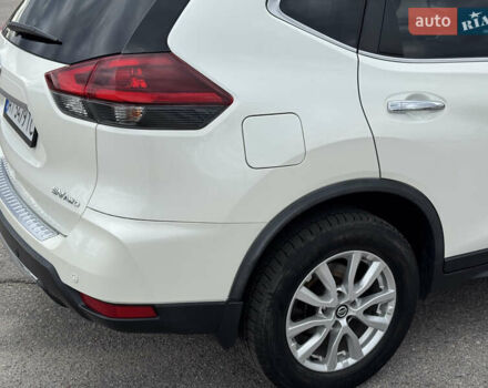 Белый Ниссан Rogue, объемом двигателя 2.49 л и пробегом 132 тыс. км за 16700 $, фото 12 на Automoto.ua