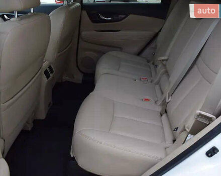 Білий Ніссан Rogue, об'ємом двигуна 2.49 л та пробігом 105 тис. км за 17500 $, фото 11 на Automoto.ua