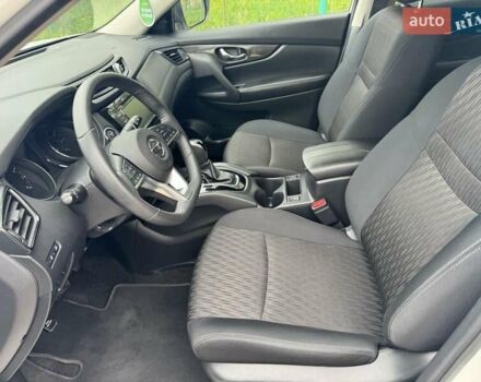 Білий Ніссан Rogue, об'ємом двигуна 2.49 л та пробігом 104 тис. км за 16500 $, фото 12 на Automoto.ua