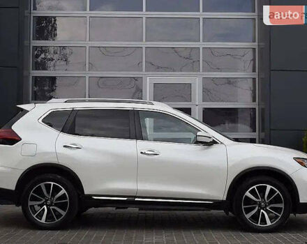 Білий Ніссан Rogue, об'ємом двигуна 2.49 л та пробігом 105 тис. км за 17500 $, фото 8 на Automoto.ua
