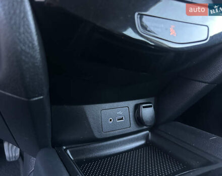 Білий Ніссан Rogue, об'ємом двигуна 2.49 л та пробігом 90 тис. км за 14200 $, фото 30 на Automoto.ua