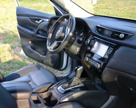 Білий Ніссан Rogue, об'ємом двигуна 2.5 л та пробігом 84 тис. км за 11000 $, фото 17 на Automoto.ua