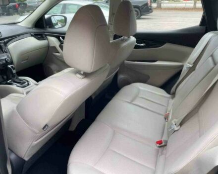 Білий Ніссан Rogue, об'ємом двигуна 2 л та пробігом 31 тис. км за 8000 $, фото 14 на Automoto.ua