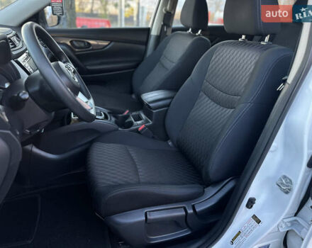 Білий Ніссан Rogue, об'ємом двигуна 2.49 л та пробігом 90 тис. км за 14200 $, фото 23 на Automoto.ua