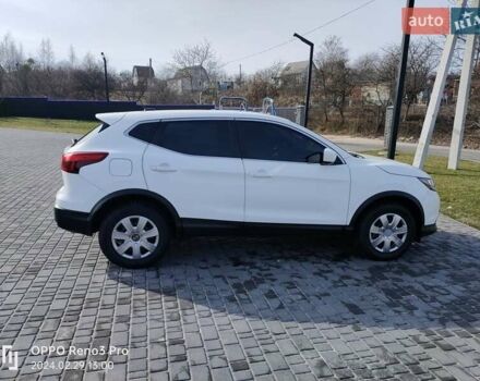 Білий Ніссан Rogue, об'ємом двигуна 2 л та пробігом 65 тис. км за 14500 $, фото 9 на Automoto.ua