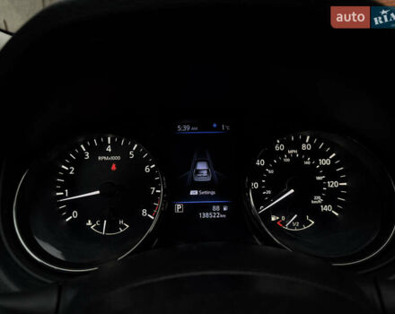 Белый Ниссан Rogue, объемом двигателя 2.5 л и пробегом 138 тыс. км за 13900 $, фото 61 на Automoto.ua