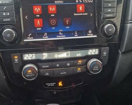 Белый Ниссан Rogue, объемом двигателя 2.49 л и пробегом 89 тыс. км за 16200 $, фото 2 на Automoto.ua