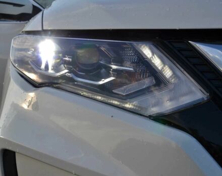 Білий Ніссан Rogue, об'ємом двигуна 2.5 л та пробігом 76 тис. км за 11000 $, фото 1 на Automoto.ua